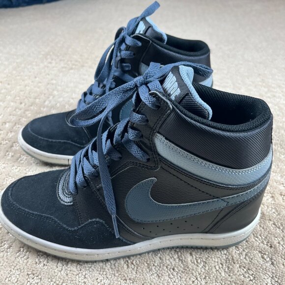 Nike | Women's Force Sky High 'Black Magnet Grey' - Picture 4 of 9